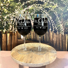 Load image into Gallery viewer, Wine Glasses-Set of 2