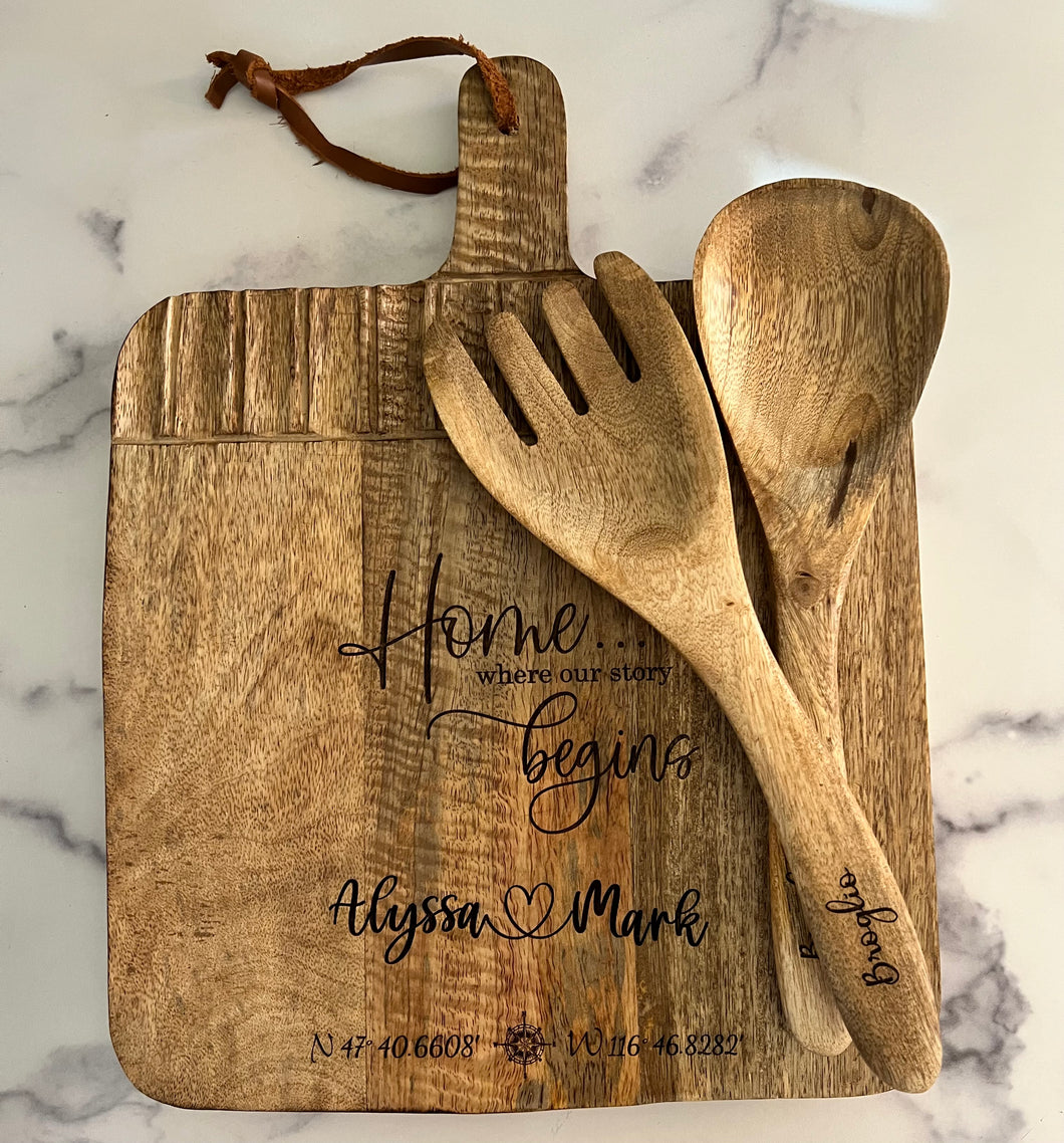 Carved Cutting Board Wide-Medium